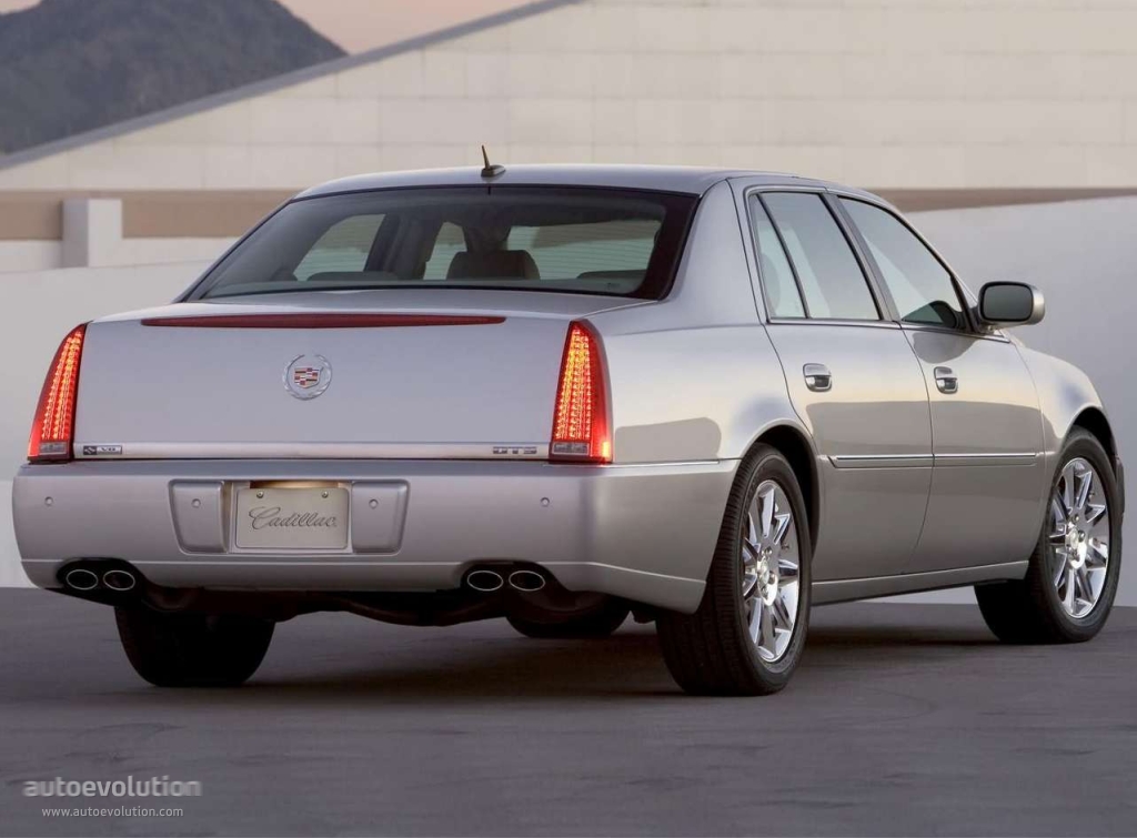 Cadillac Dts photo 8