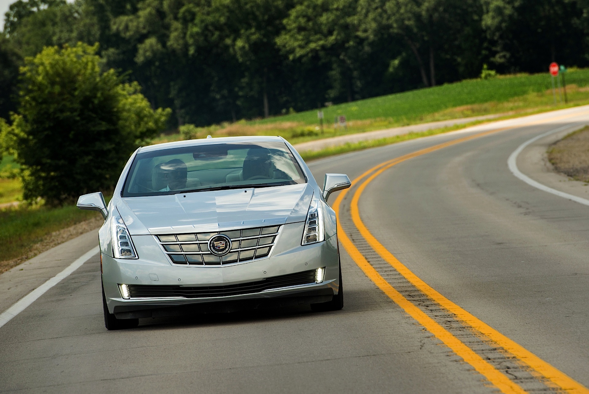 Cadillac Elr photo 12