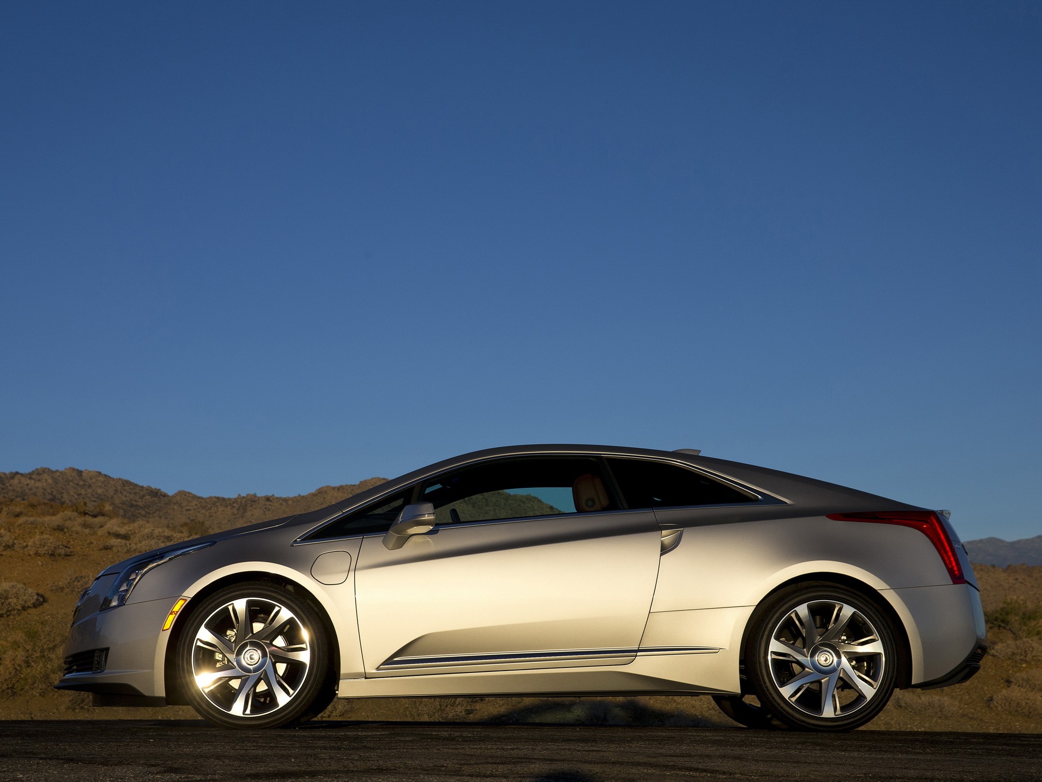 Cadillac Elr photo 29