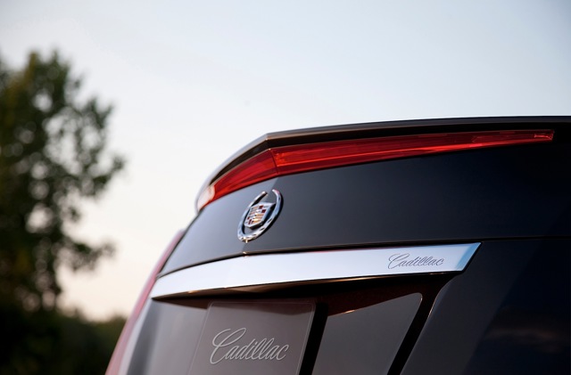 Cadillac Elr photo 4