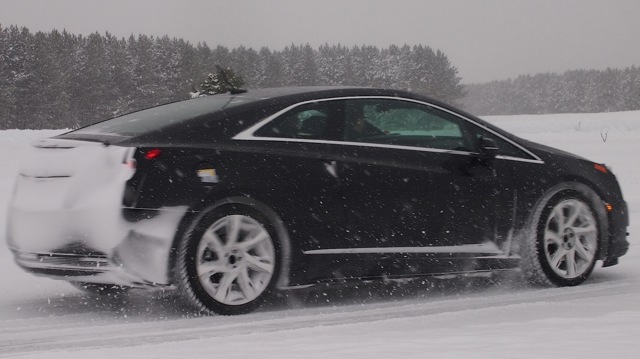 Cadillac Elr photo 8