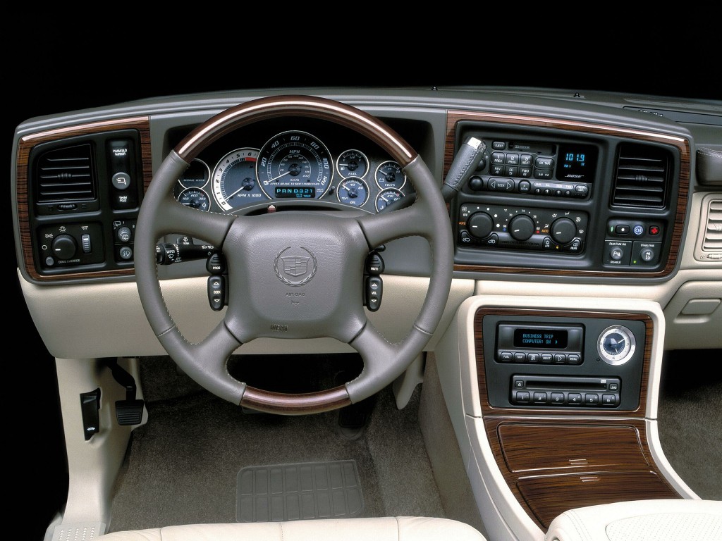 Cadillac Escalade Esv photo 20