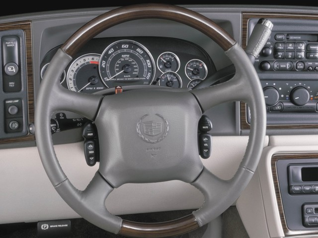 Cadillac Escalade Esv photo 29