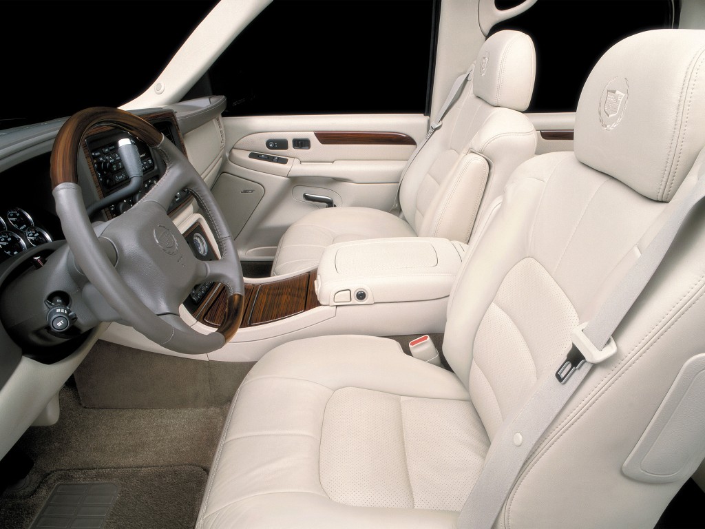 Cadillac Escalade Esv photo 31