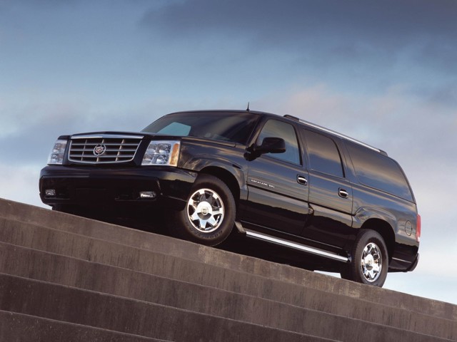 Cadillac Escalade Esv photo 10