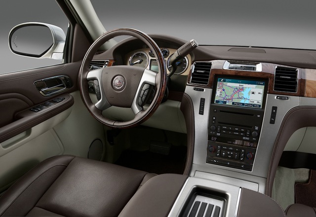 Cadillac Escalade Esv photo 14