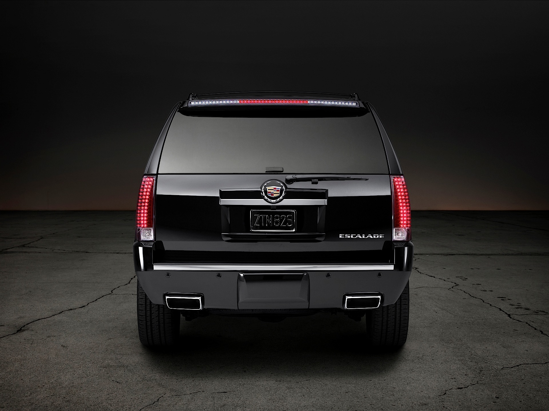 Cadillac Escalade Esv photo 8