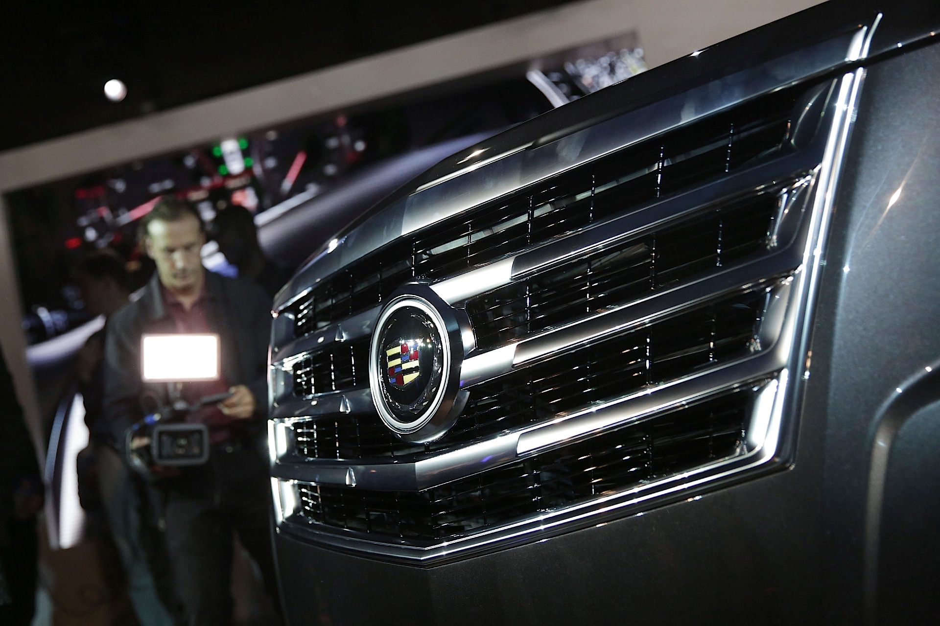 Cadillac Escalade Esv photo 6