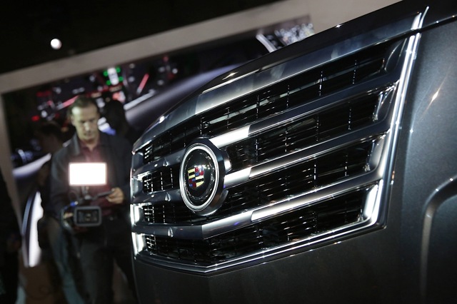 Cadillac Escalade Esv photo 6
