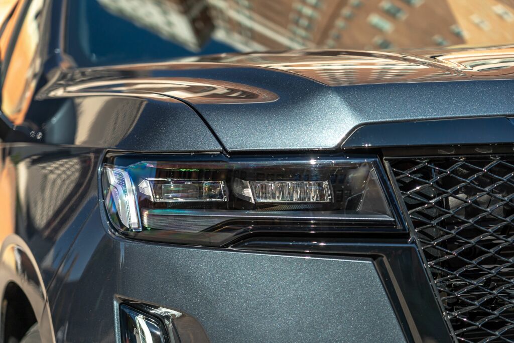 Cadillac Escalade Esv photo 7