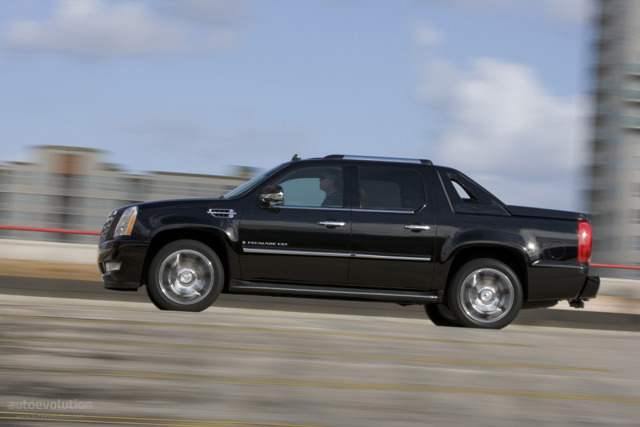CADILLAC Escalade EXT