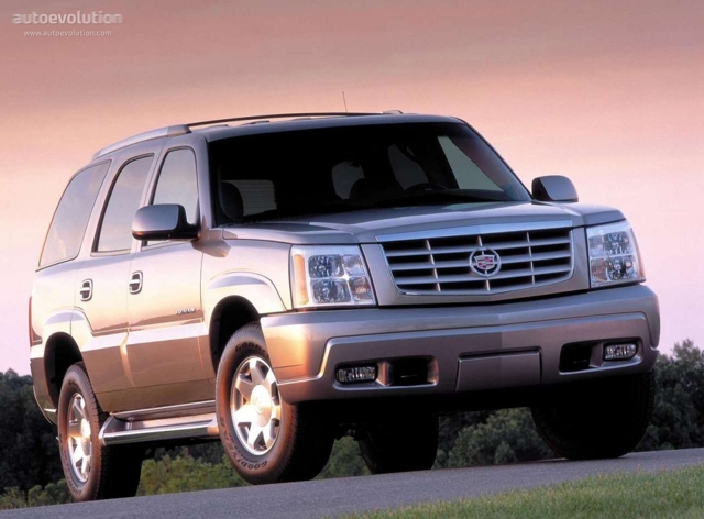 CADILLAC Escalade