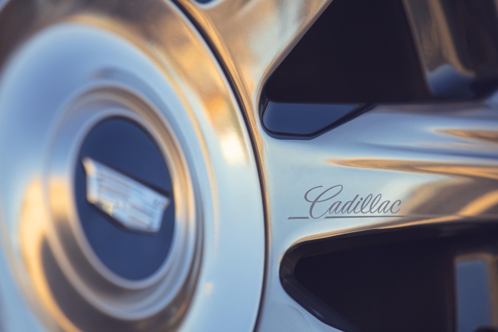 Cadillac Escalade photo 19