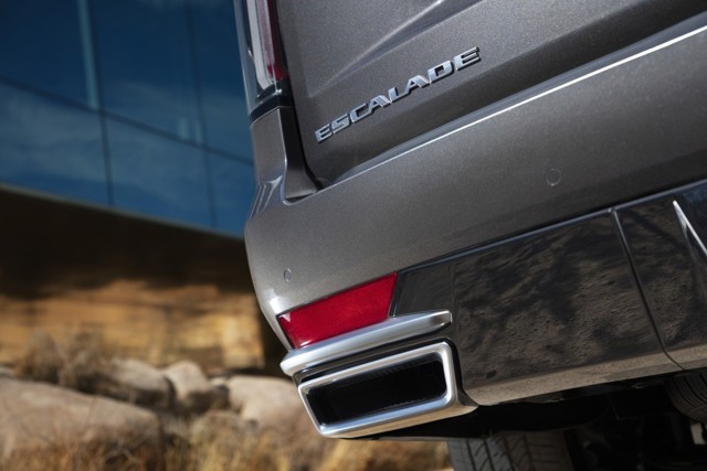 Cadillac Escalade photo 23