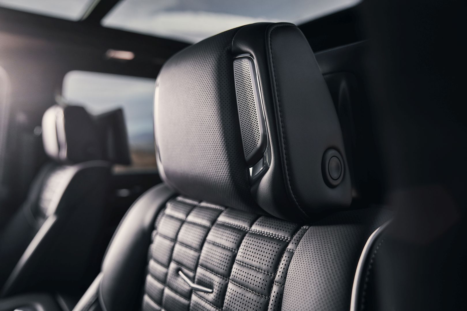 Cadillac Escalade photo 17