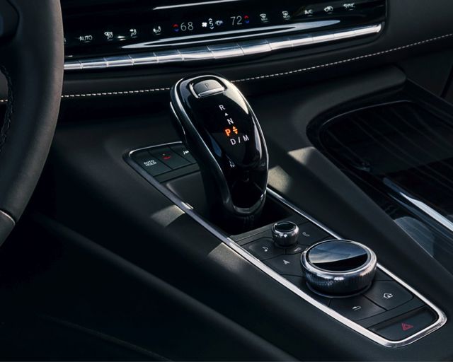 Cadillac Escalade photo 19
