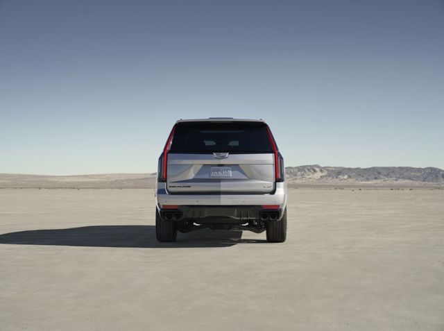 Cadillac Escalade photo 8