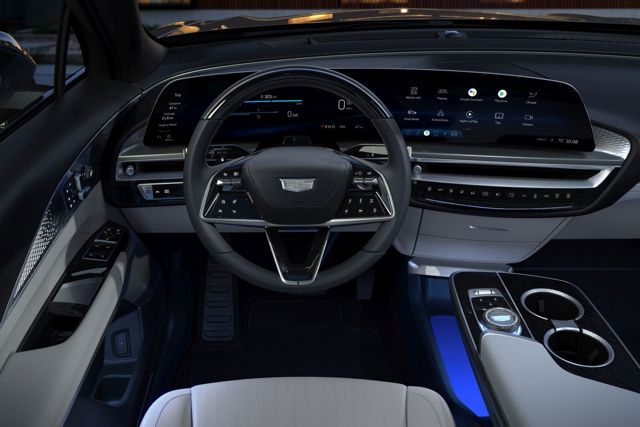 Cadillac Lyriq photo 48