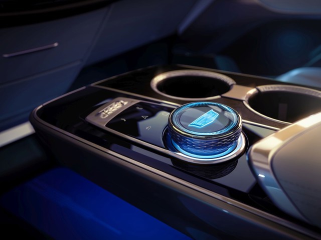 Cadillac Lyriq photo 67