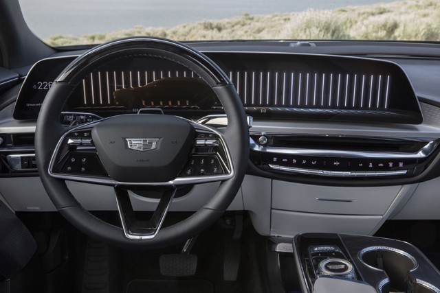 Cadillac Lyriq photo 72