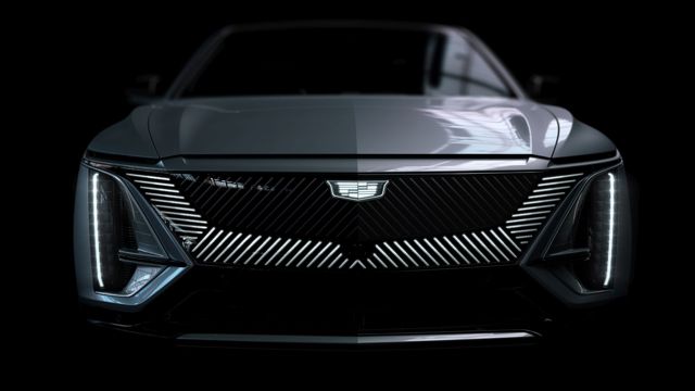 Cadillac Lyriq photo 12