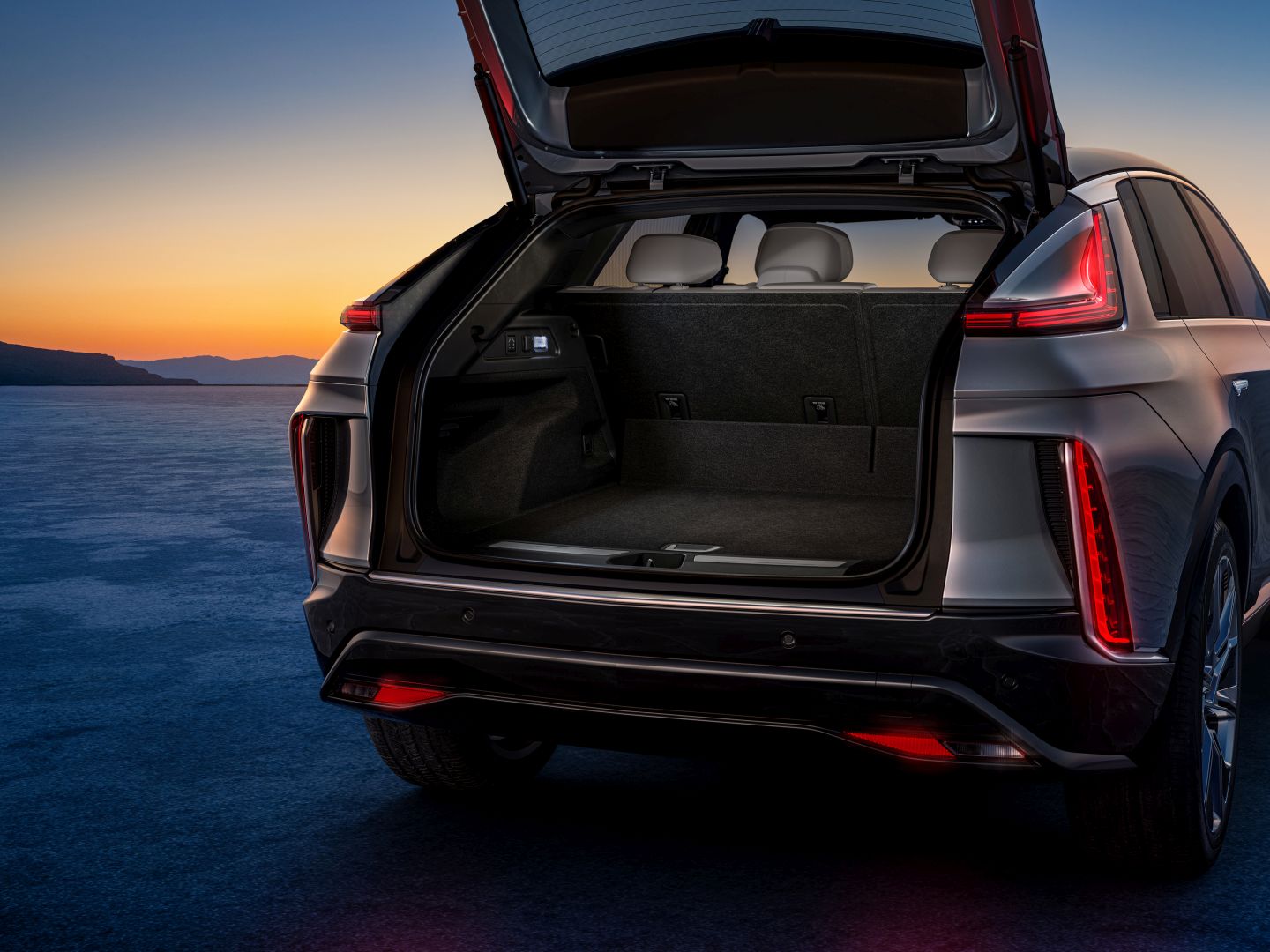 Cadillac Lyriq photo 27