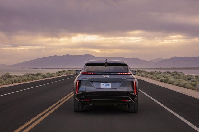 Cadillac Lyriq photo 36