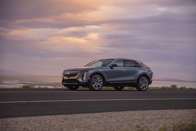 Cadillac Lyriq photo 39