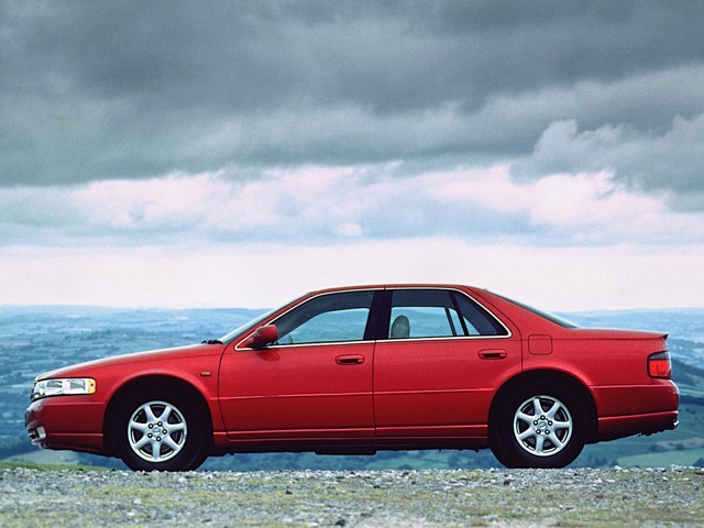 Cadillac Seville photo 18