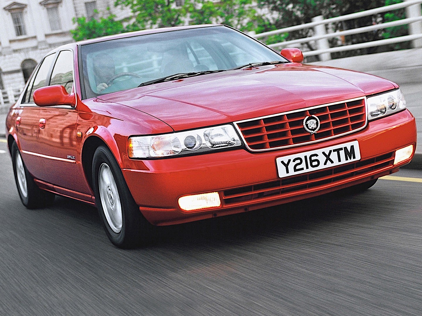 Cadillac Seville photo 32