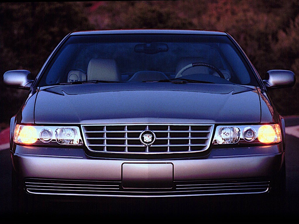 Cadillac Seville photo 33