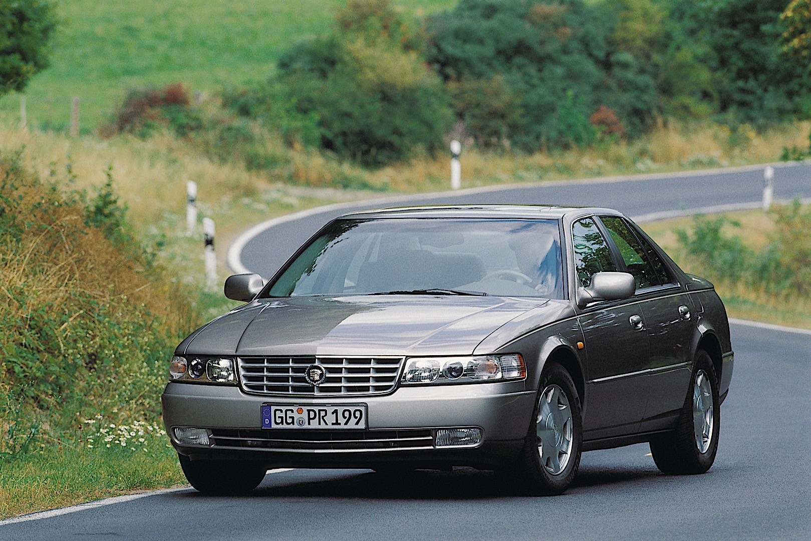 Cadillac Seville photo 41