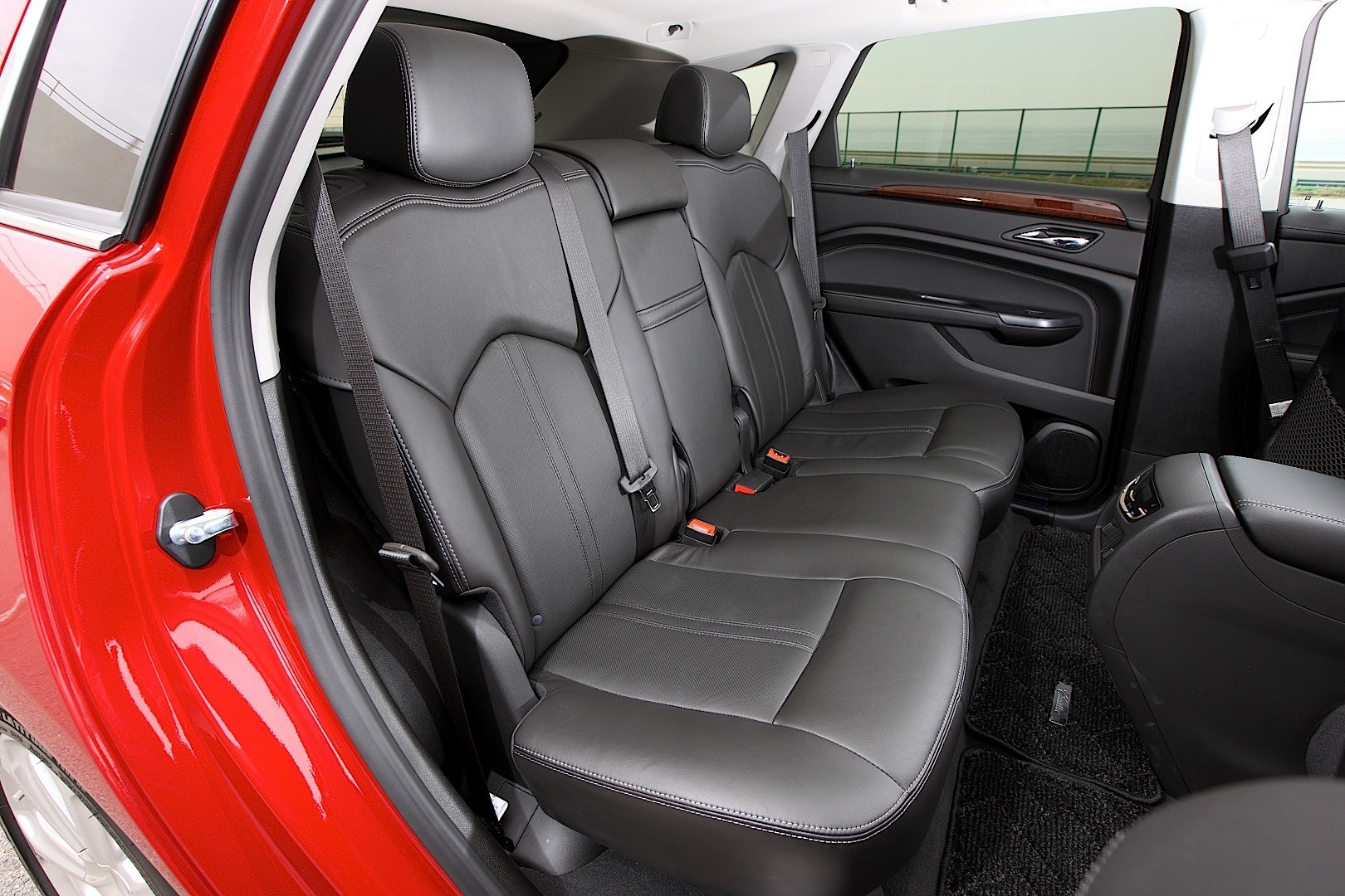 Cadillac Srx photo 85