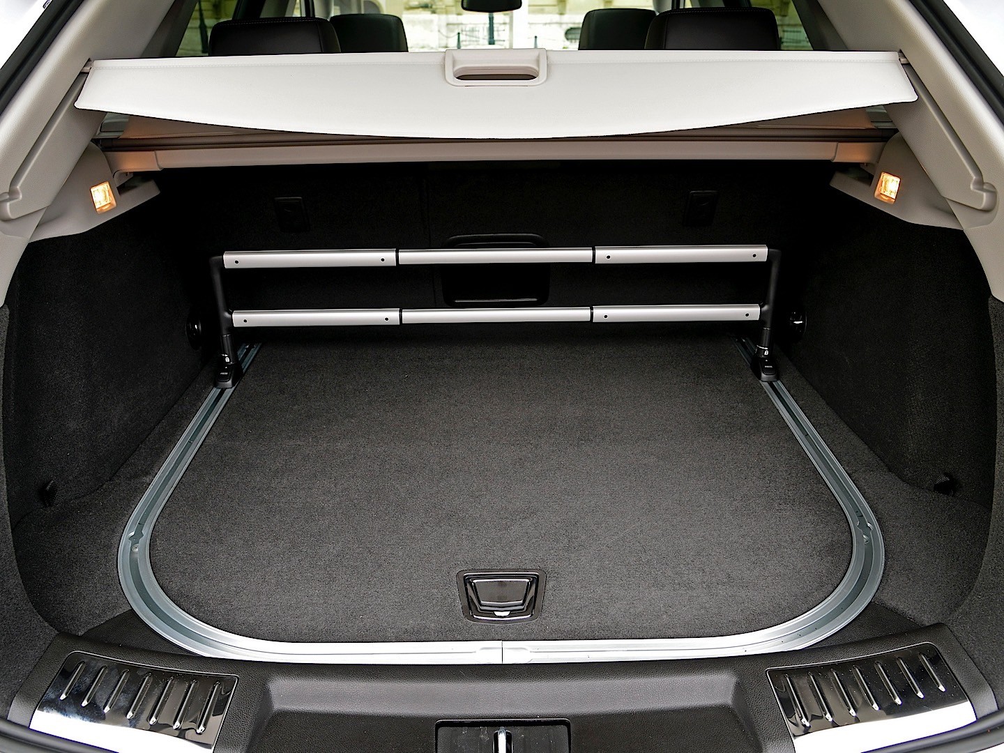 Cadillac Srx photo 96