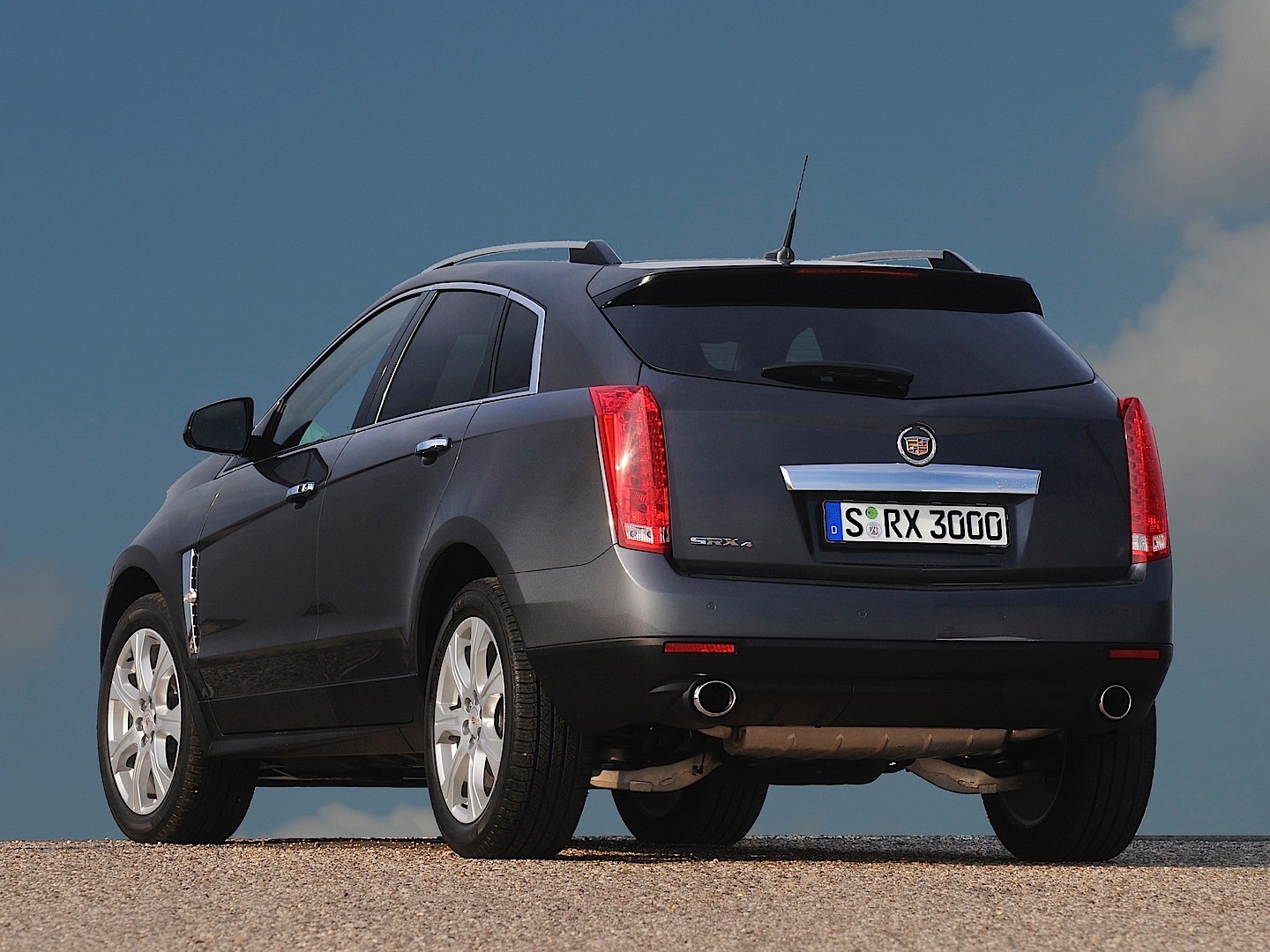 Cadillac Srx photo 23