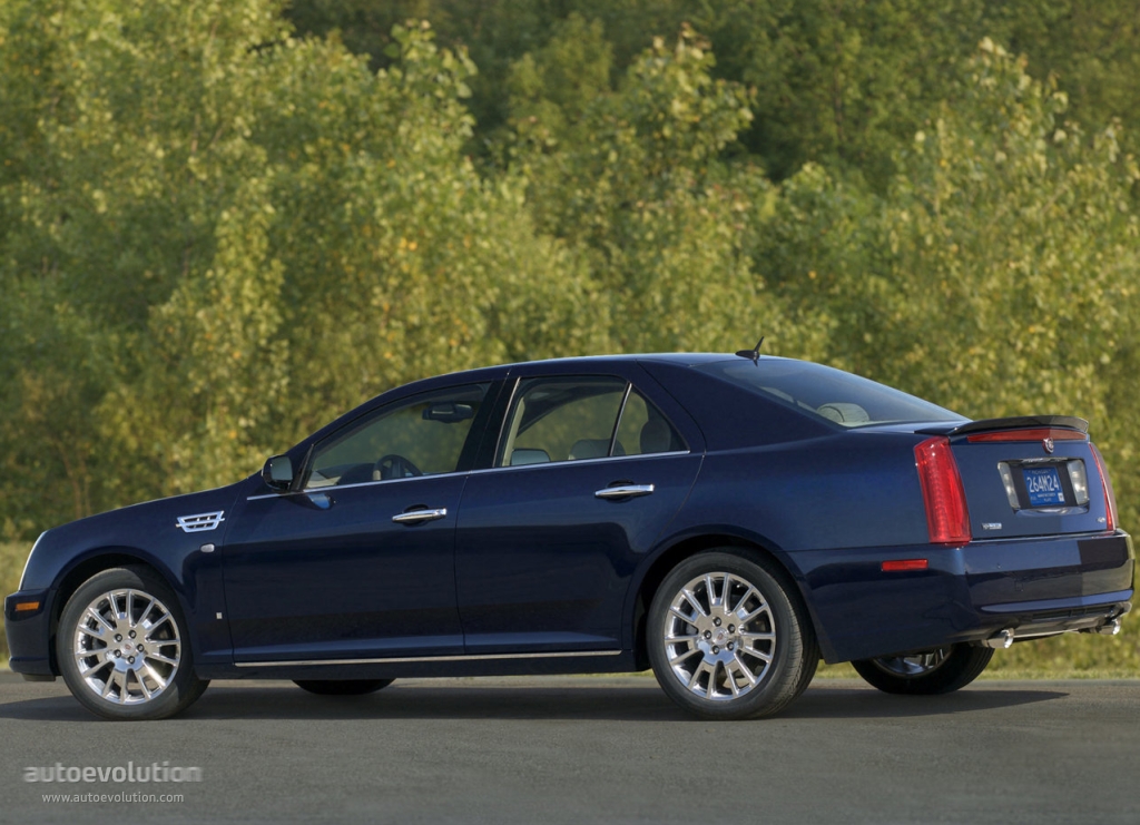 Cadillac Sts photo 2
