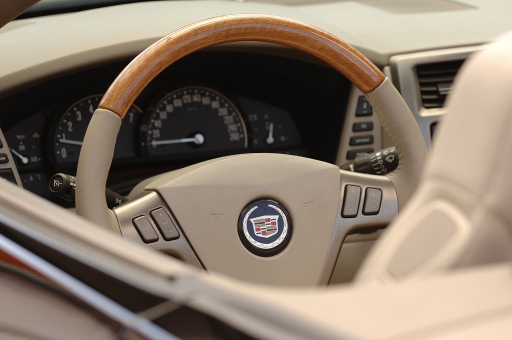 Cadillac Xlr photo 38