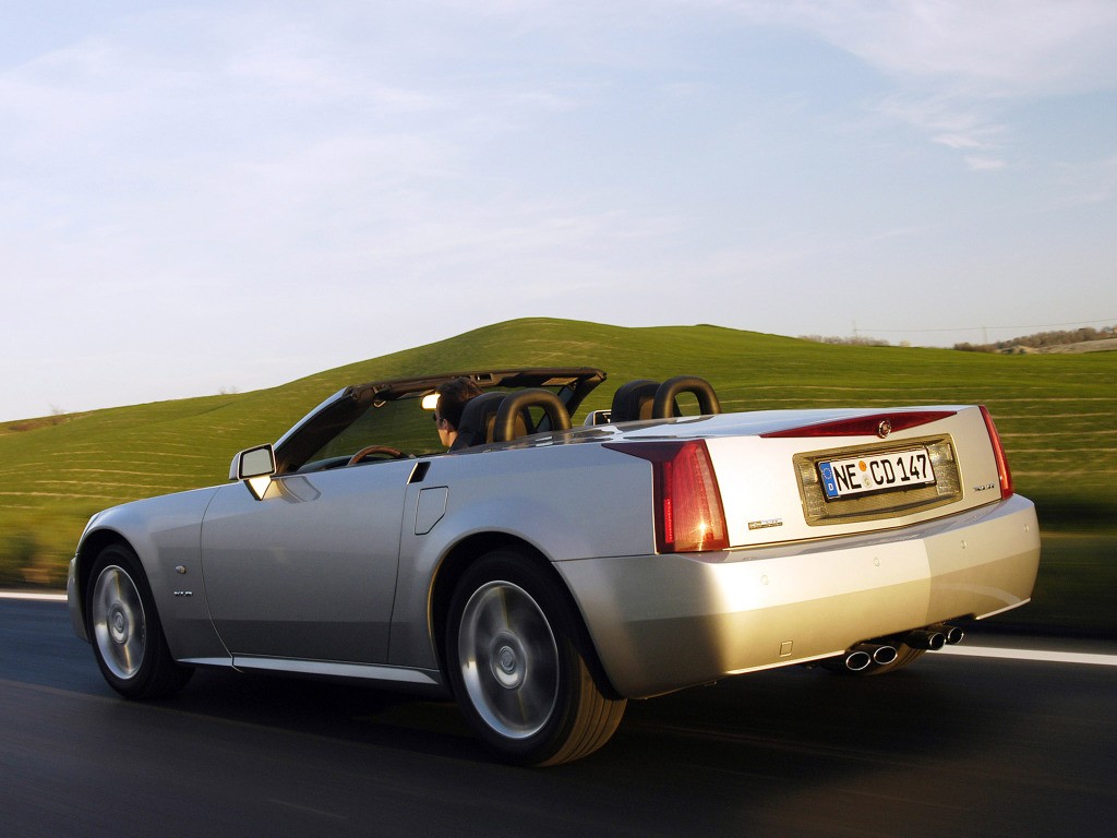 Cadillac Xlr photo 17
