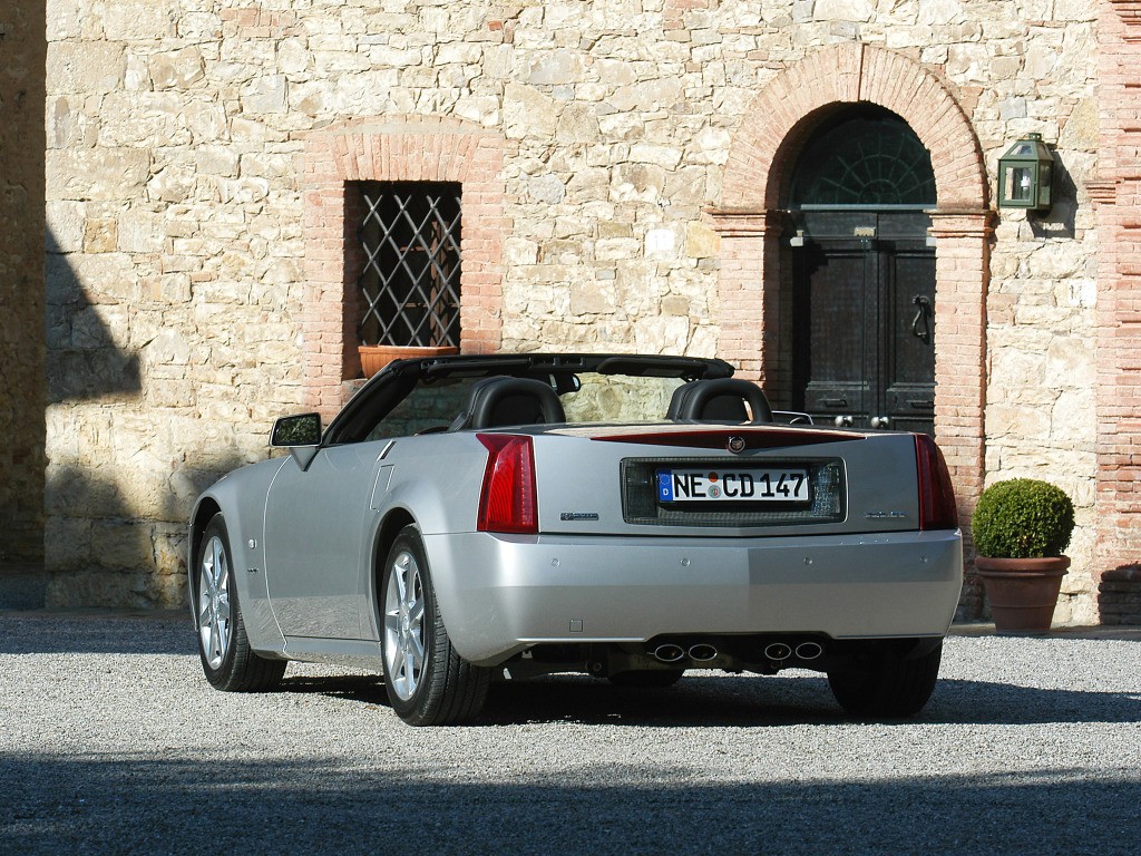 Cadillac Xlr photo 26