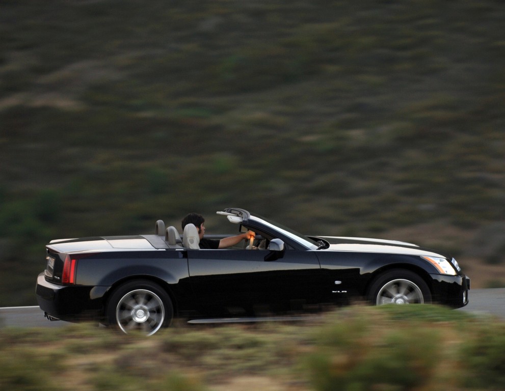 Cadillac Xlr photo 31