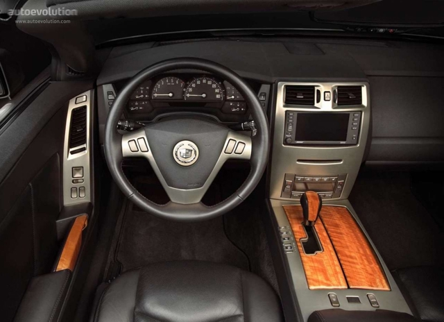 Cadillac Xlr photo 32