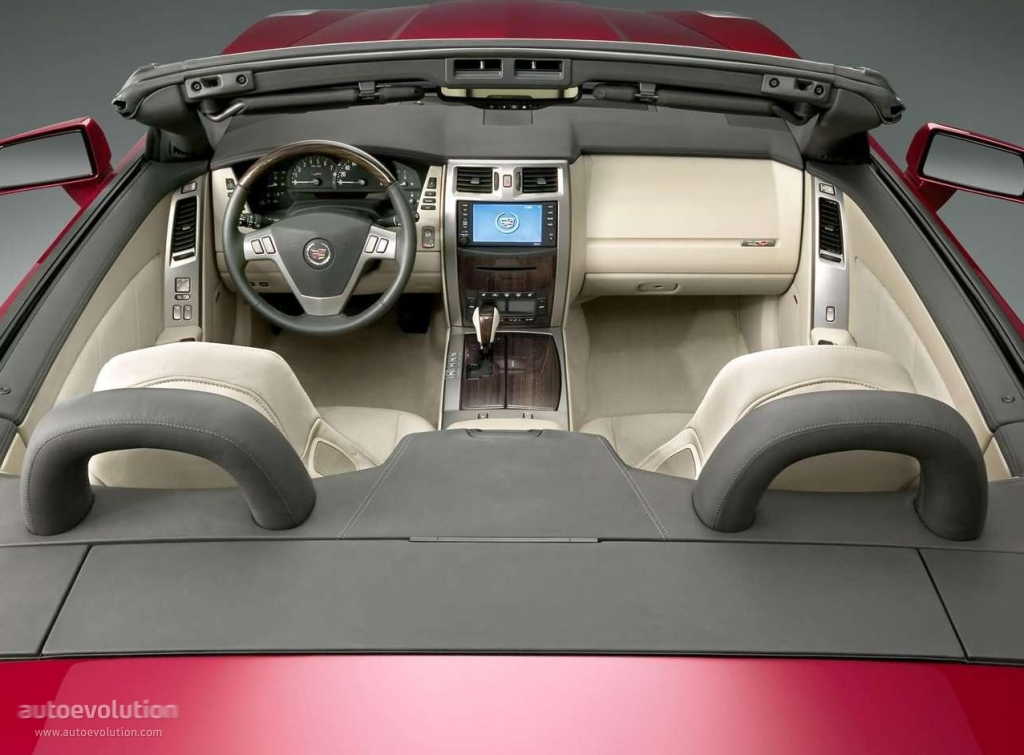 Cadillac Xlr photo 14