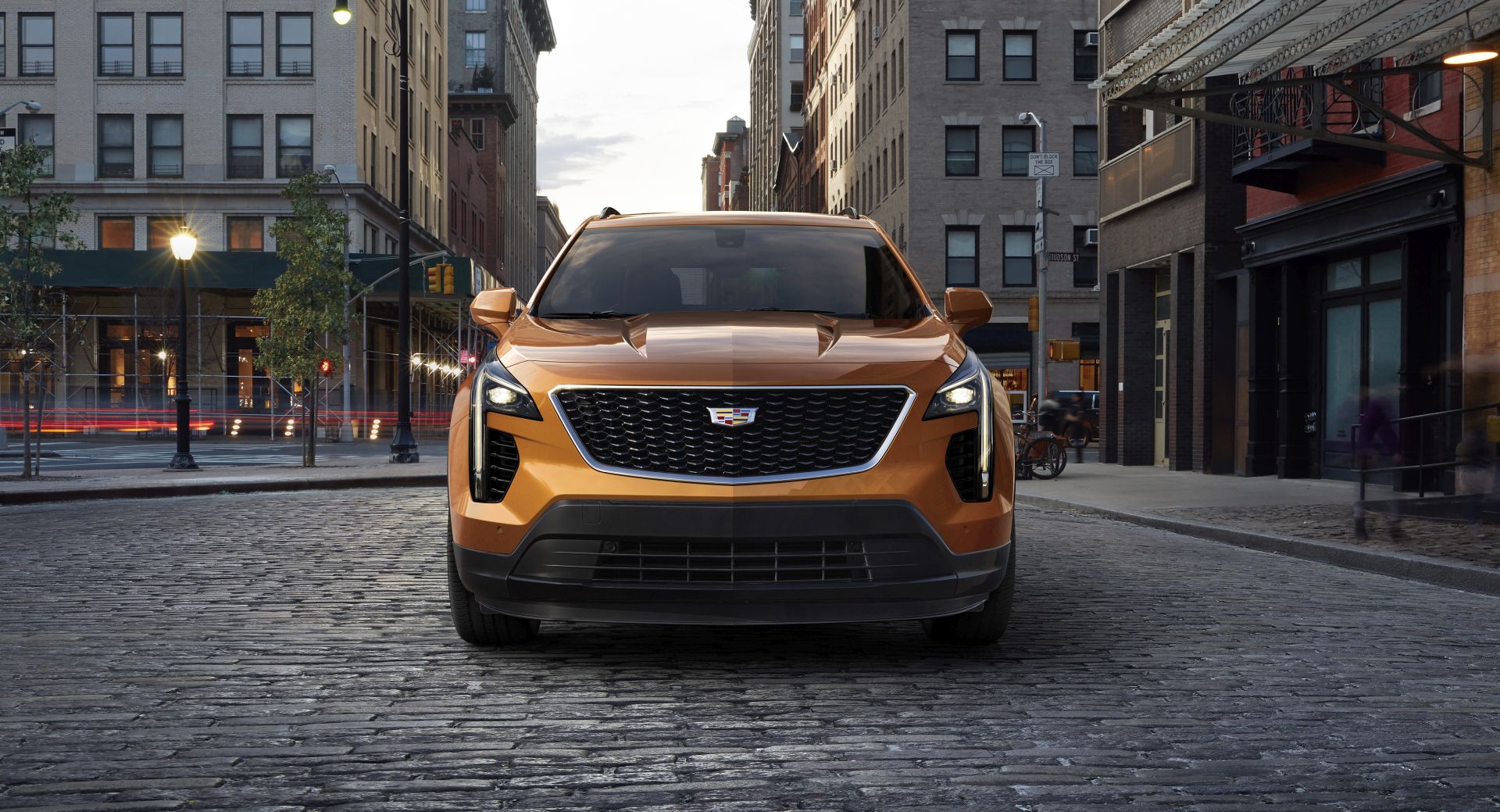 Cadillac Xt4 photo 4