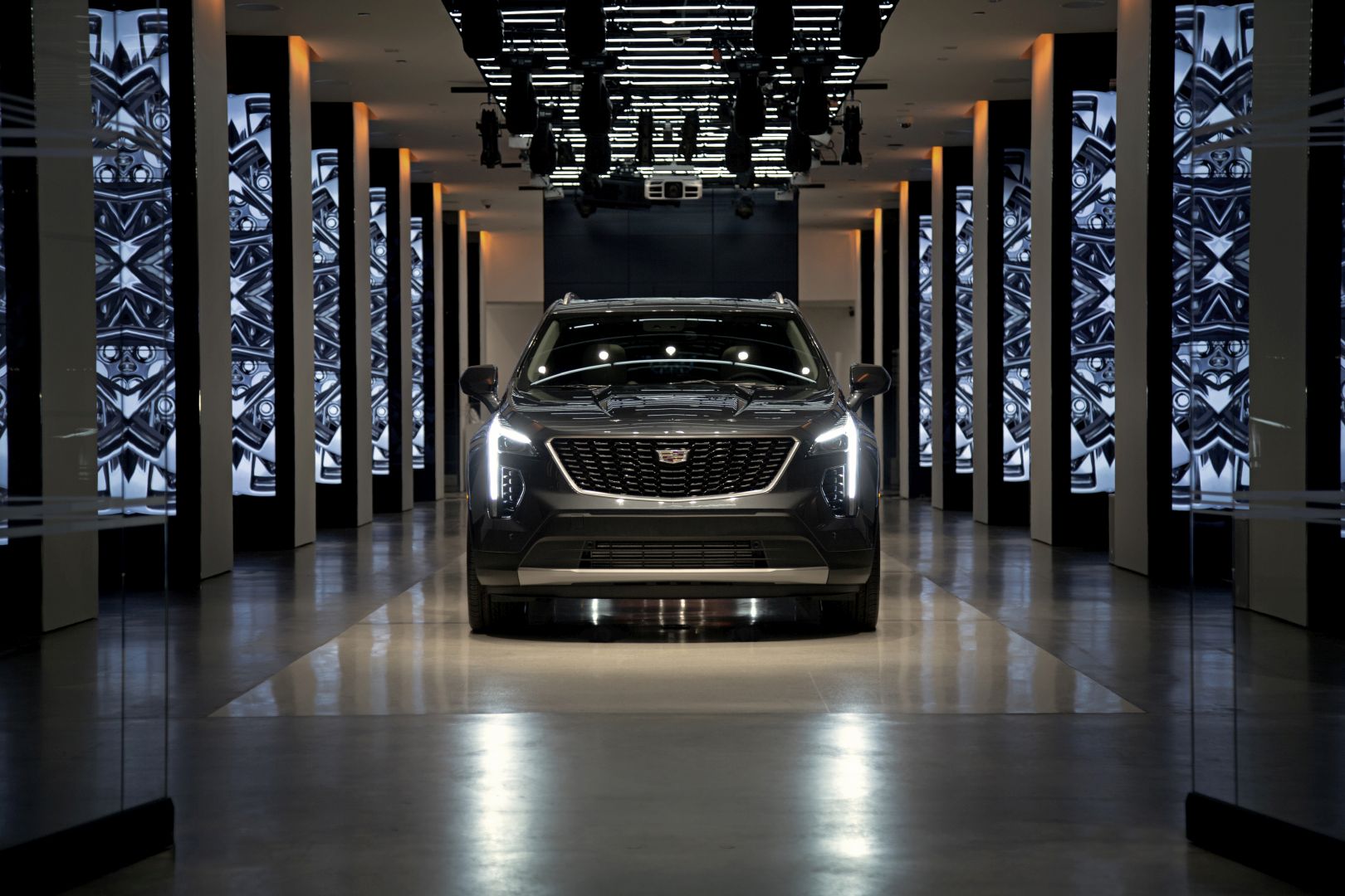 Cadillac Xt4 photo 25