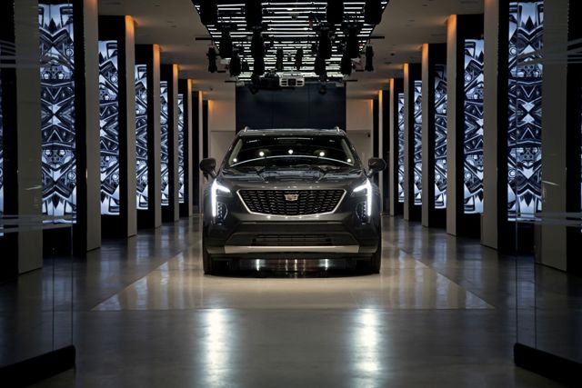 Cadillac Xt4 photo 25