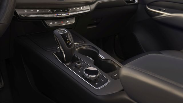 Cadillac Xt4 photo 30