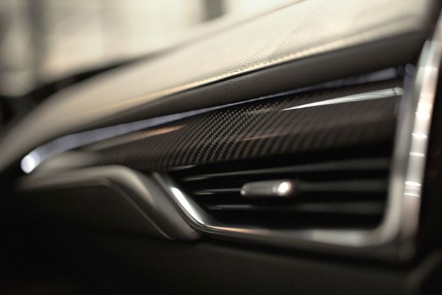 Cadillac Xt4 photo 35
