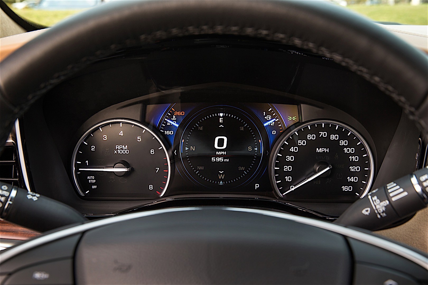 Cadillac Xt5 photo 72