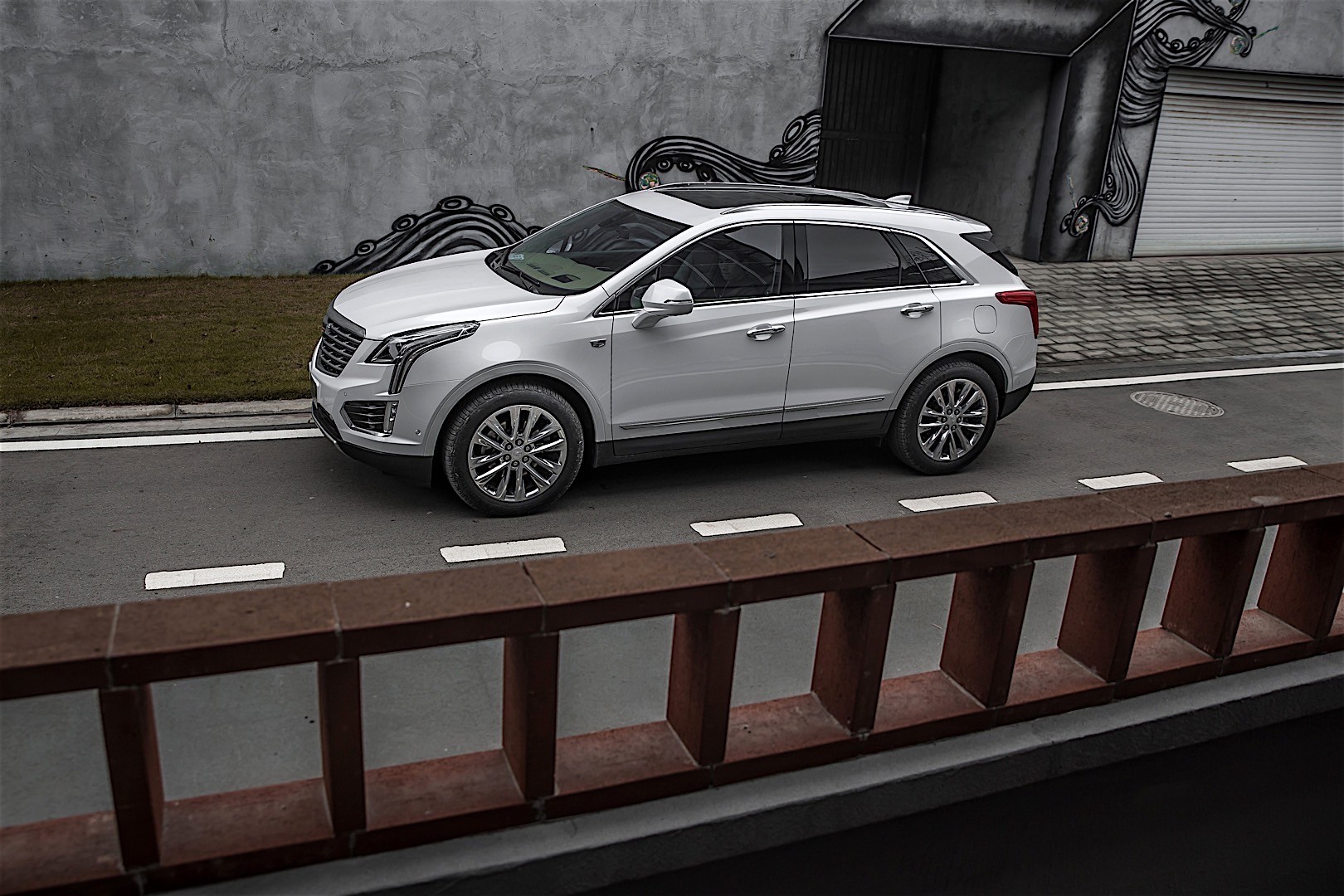 Cadillac Xt5 photo 8