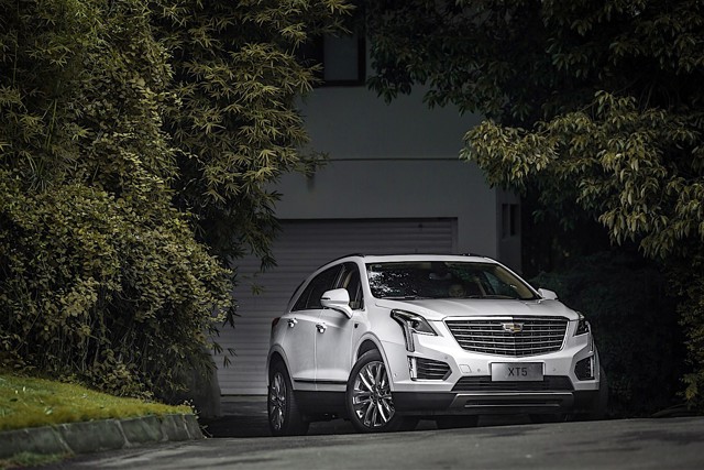 Cadillac Xt5 photo 9